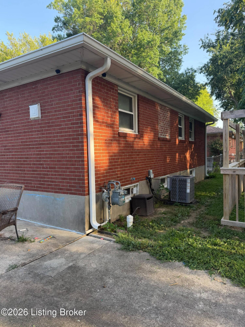 Listing Image 57