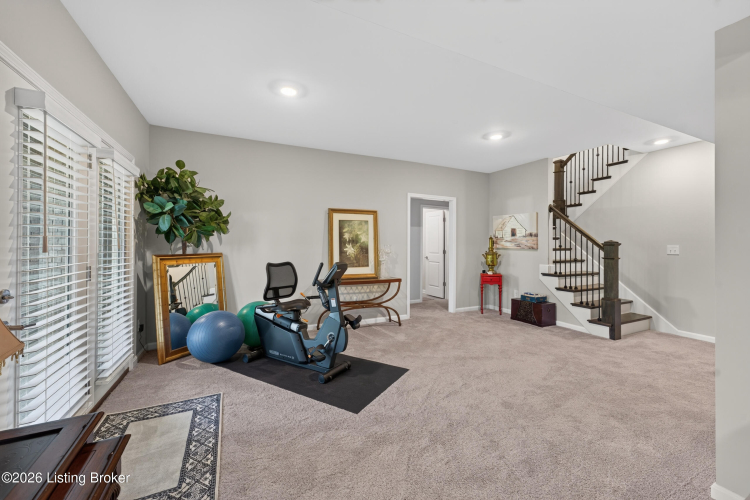 Listing Image 52