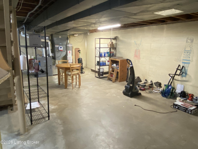 Listing Image 46