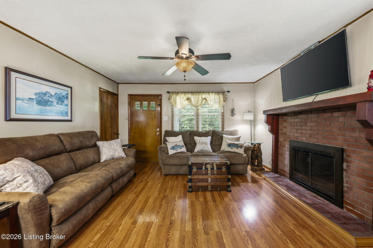 Listing Image 16
