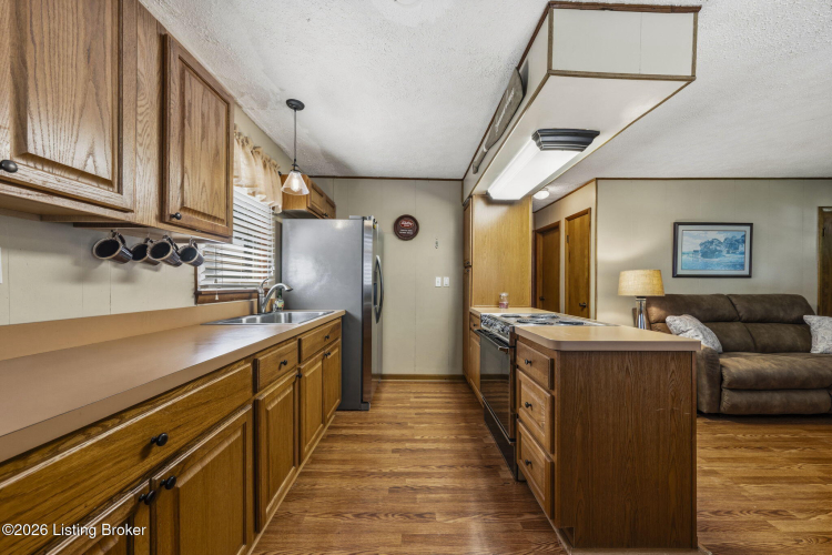 Listing Image 21