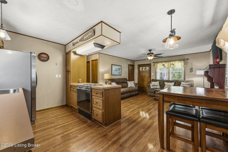 Listing Image 23