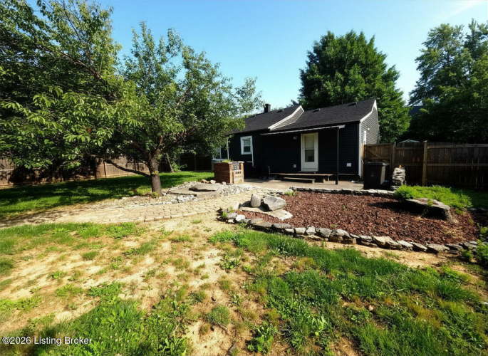 Listing Image 13