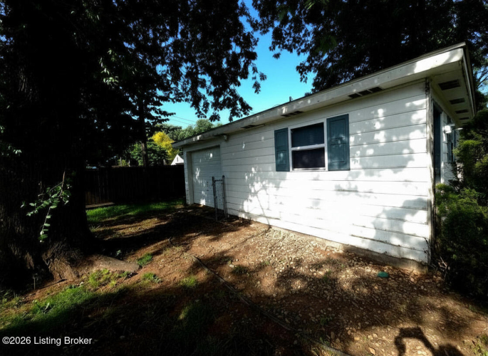 Listing Image 20