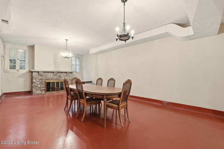 Listing Image 38