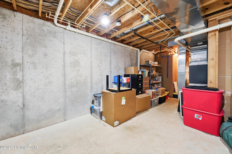 Listing Image 82