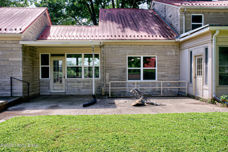 Listing Image 57