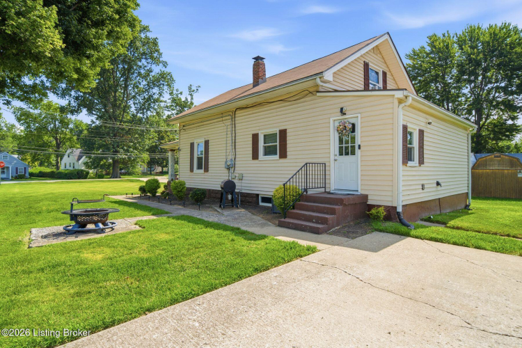 Listing Image 38