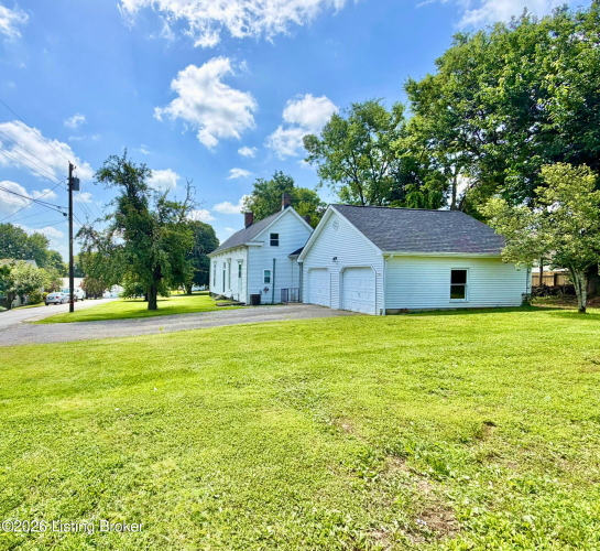 Listing Image 11