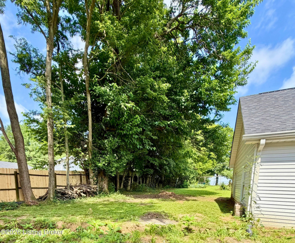 Listing Image 18