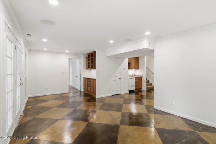 Listing Image 56