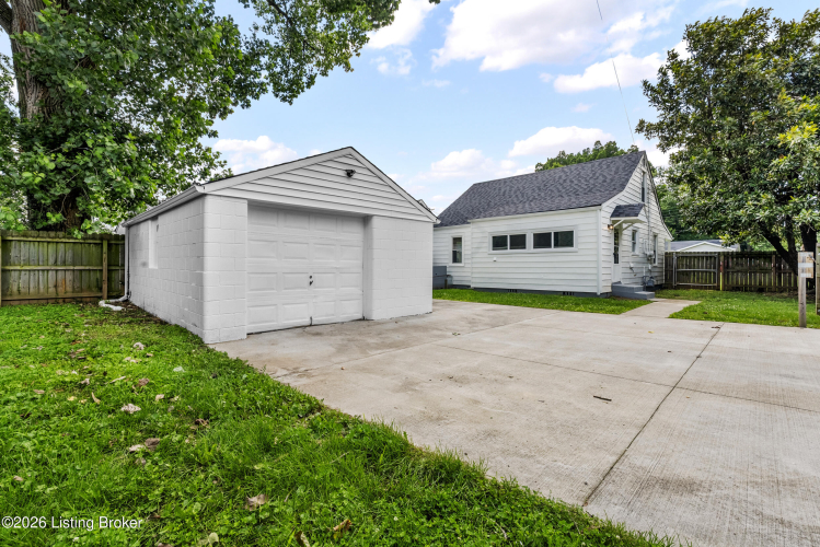 Listing Image 34