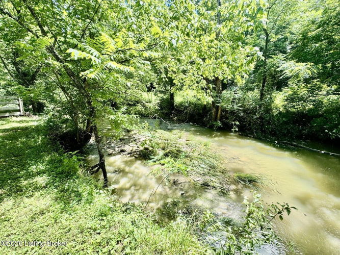 Listing Image 40