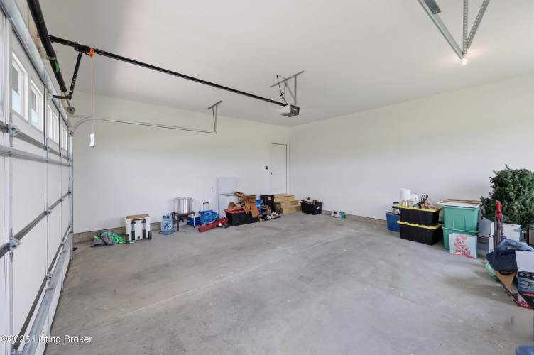 Listing Image 58