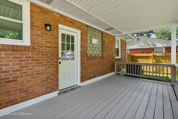 Listing Image 28