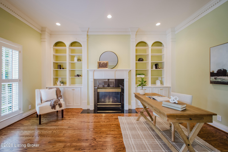 Listing Image 9