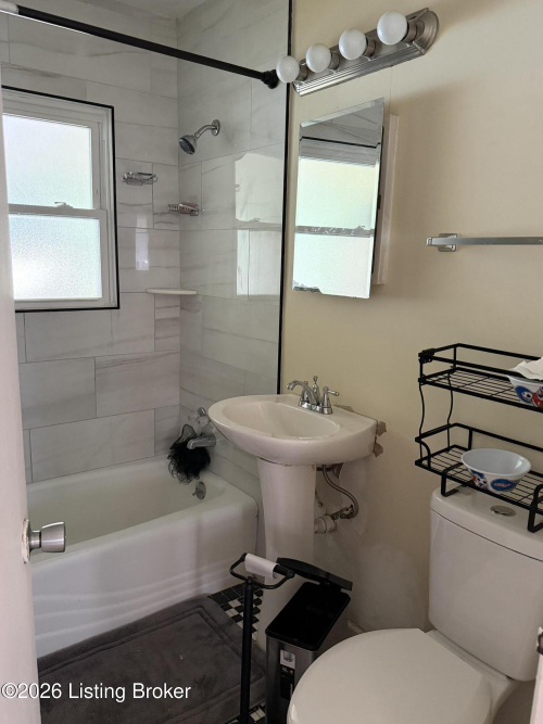 Listing Image 16