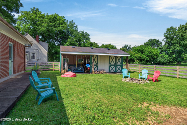 Listing Image 44