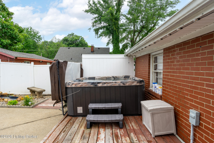 Listing Image 41