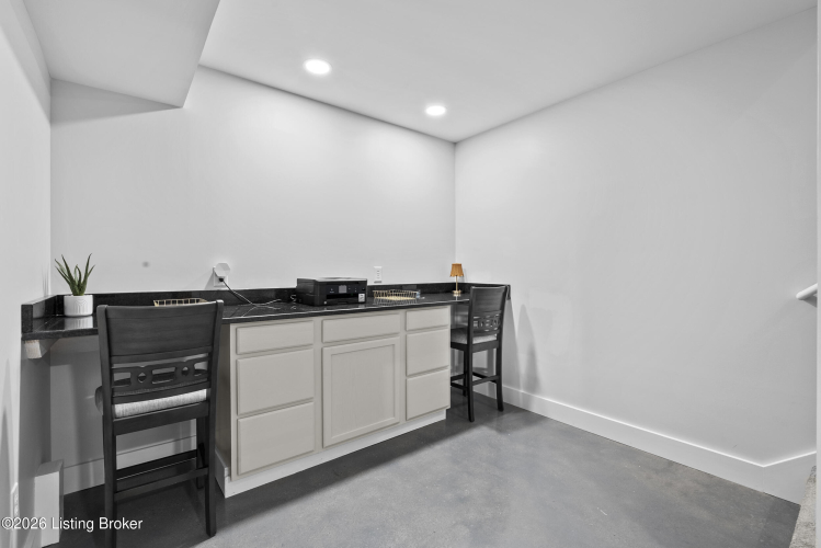 Listing Image 55