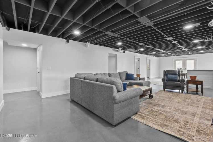 Listing Image 65