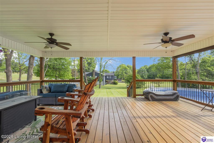 Listing Image 5