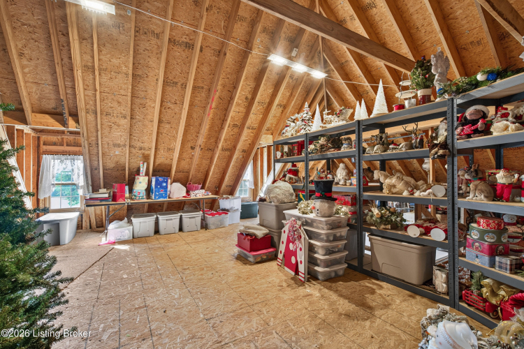 Listing Image 105