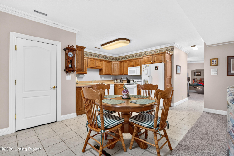 Listing Image 91