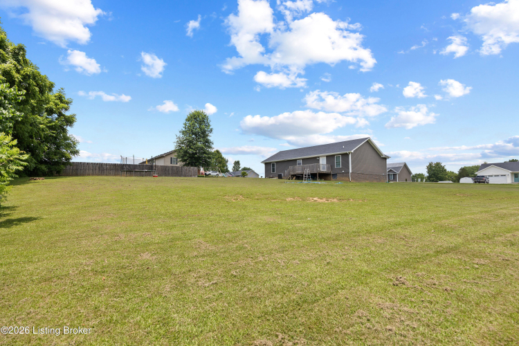 Listing Image 32