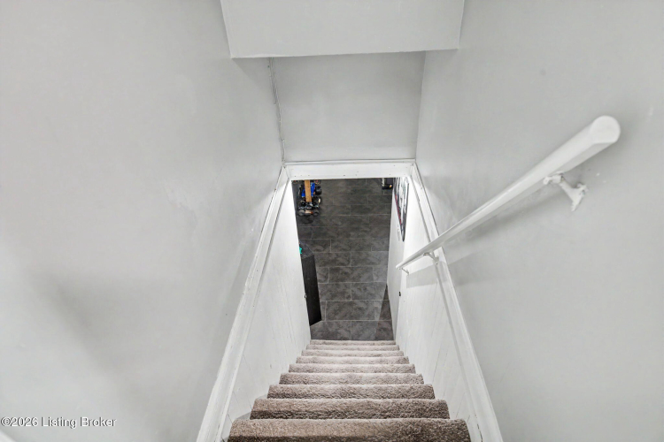 Listing Image 25