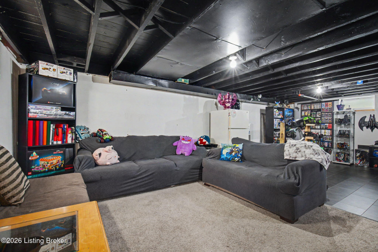 Listing Image 26