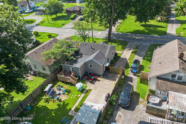 Listing Image 44