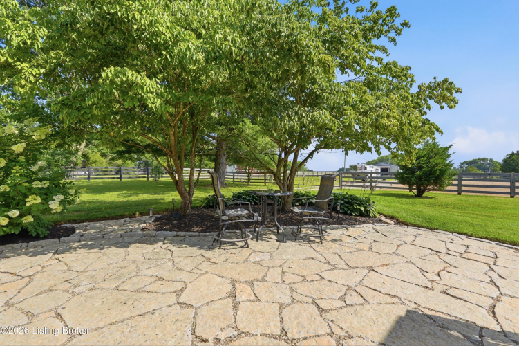 Listing Image 45