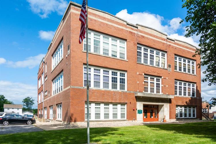 311 S Court Street Crown Point IN 46307 MLS 479294