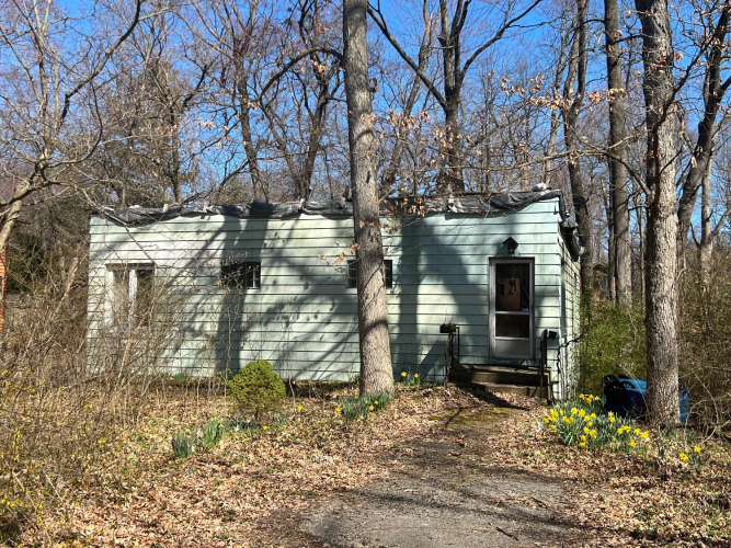 4 W Stillwater Beverly Shores IN 46301 MLS 528539