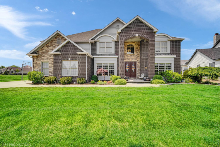 1830  Bramble Trace Chesterton, IN 46304 | MLS 530349