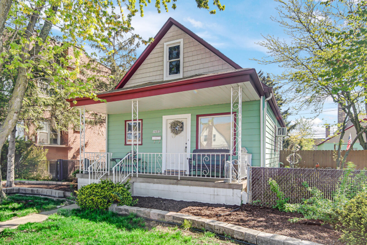 4855  Indianapolis Boulevard East Chicago, IN 46312 | MLS 539817