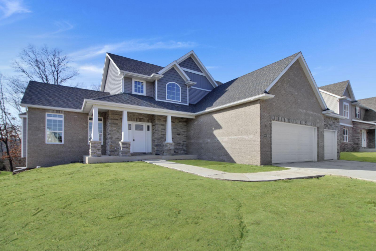 772  Cirque Drive Crown Point, IN 46307 | MLS 544091