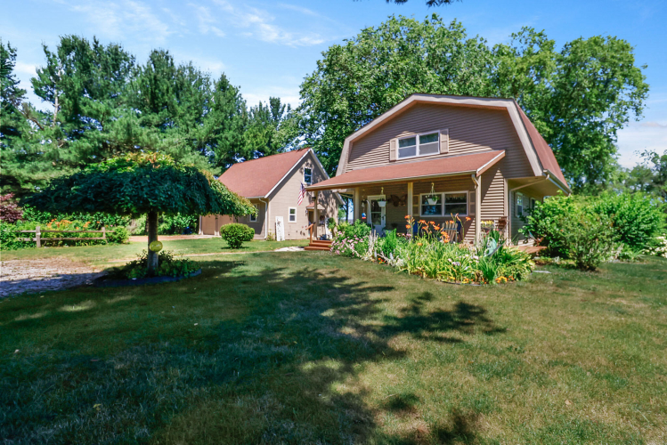 339 E Burdick Road Chesterton, IN 46304 | MLS 806002