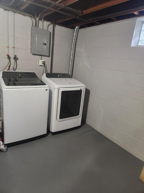 Listing Image 18
