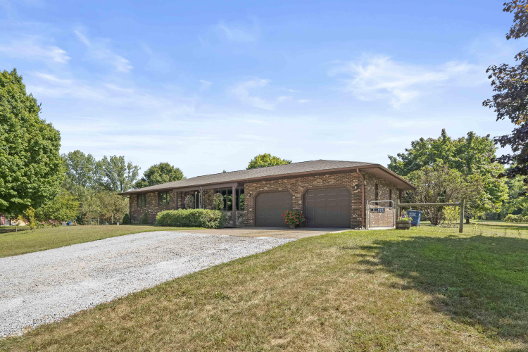 6674 E Division Road Mill Creek, IN 46365 | MLS 809071