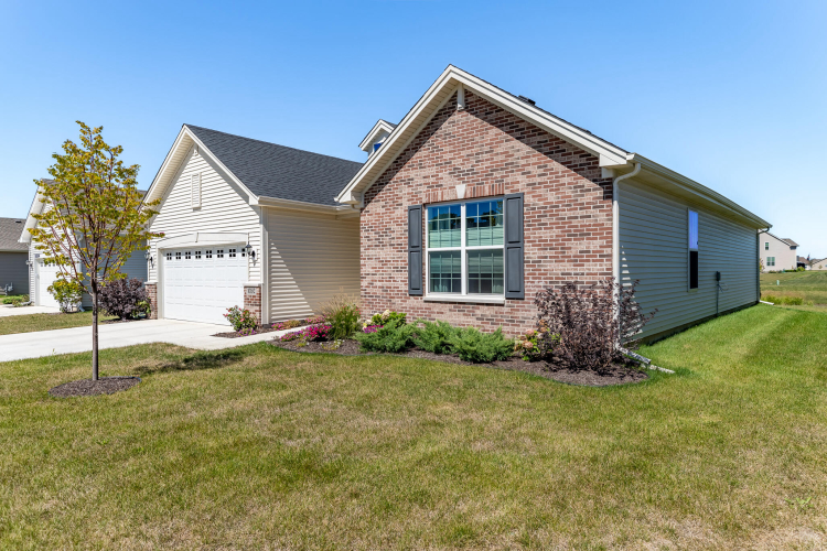 10182 W 146th Avenue Cedar Lake, IN 46303 | MLS 809655