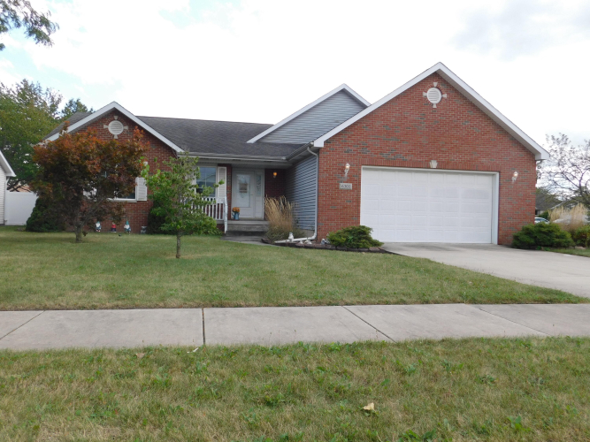 6301  74th Place Schererville, IN 46375 | MLS 809724