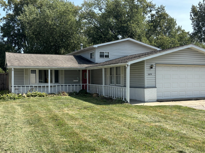 1039 N Indiana Street Griffith, IN 46319 | MLS 809977