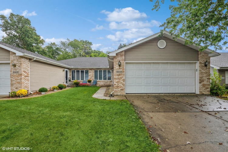 6935  Swan Lane Schererville, IN 46375 | MLS 810653