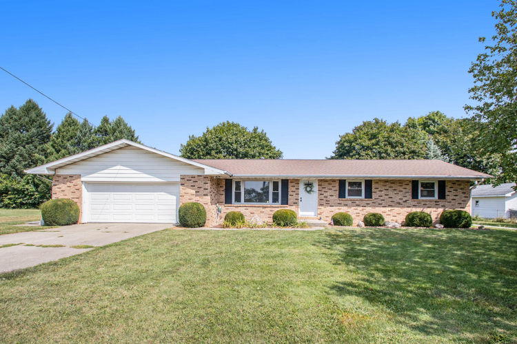 32203  US-20  New Carlisle, IN 46552 | MLS 810856