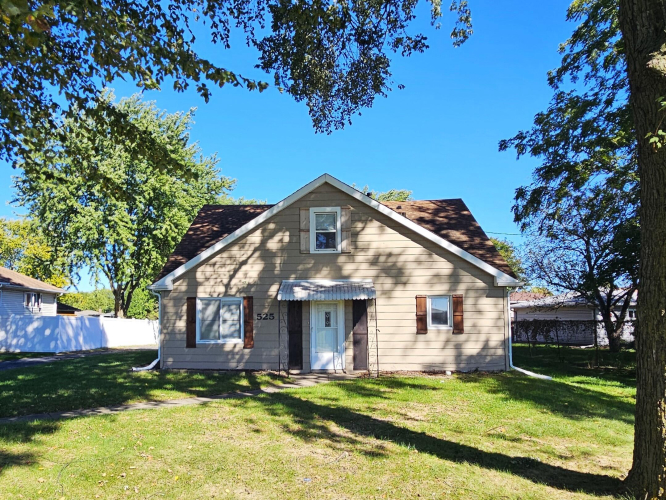 525  Fisher Street Munster, IN 46321 | MLS 811086