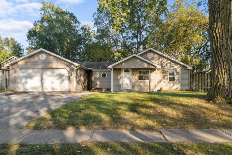 6523  Missouri Avenue Hammond, IN 46323 | MLS 811485