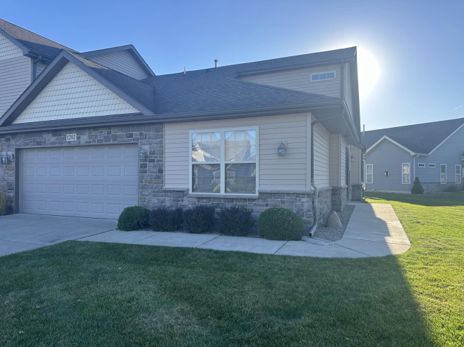 1202  Thistle Drive Griffith, IN 46319 | MLS 812169