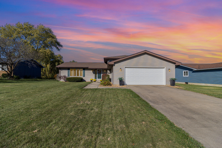 12330 W 102nd Street St. John, IN 46373 | MLS 812340